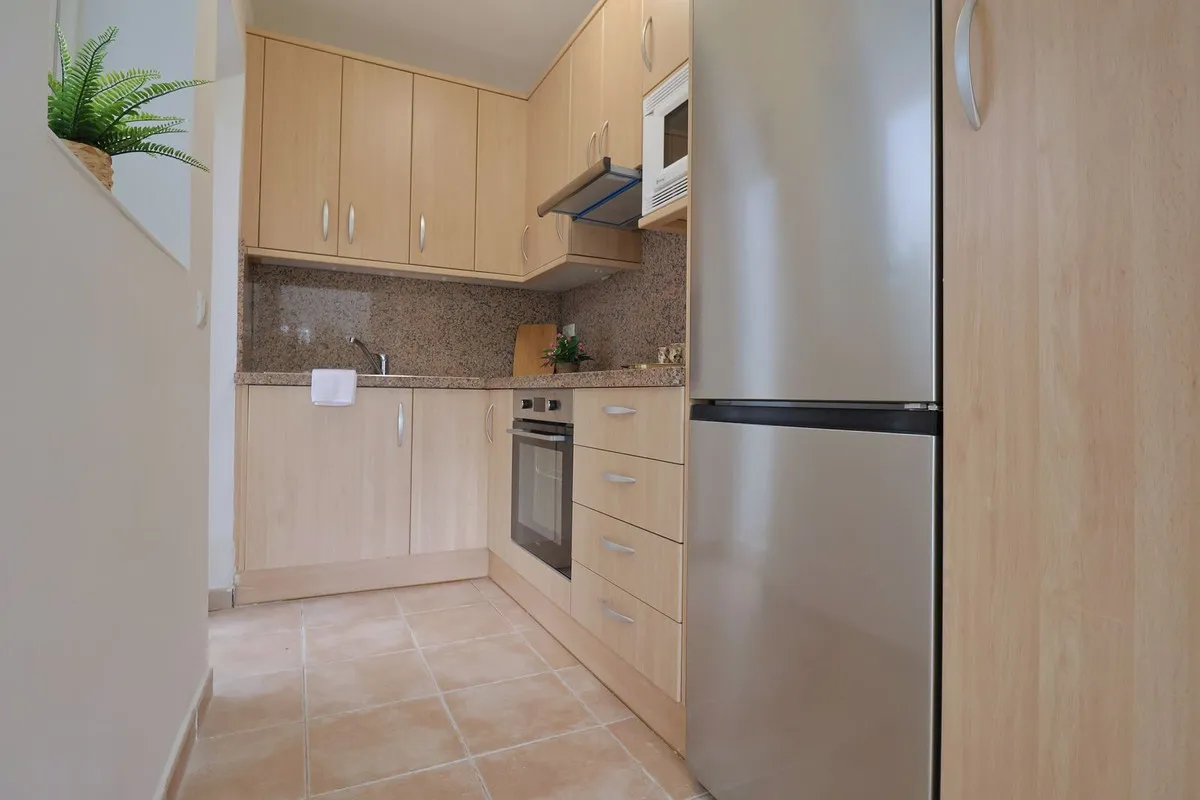 c7fcd7d4-dd0a-4e0b-93f1-e47362d416f1