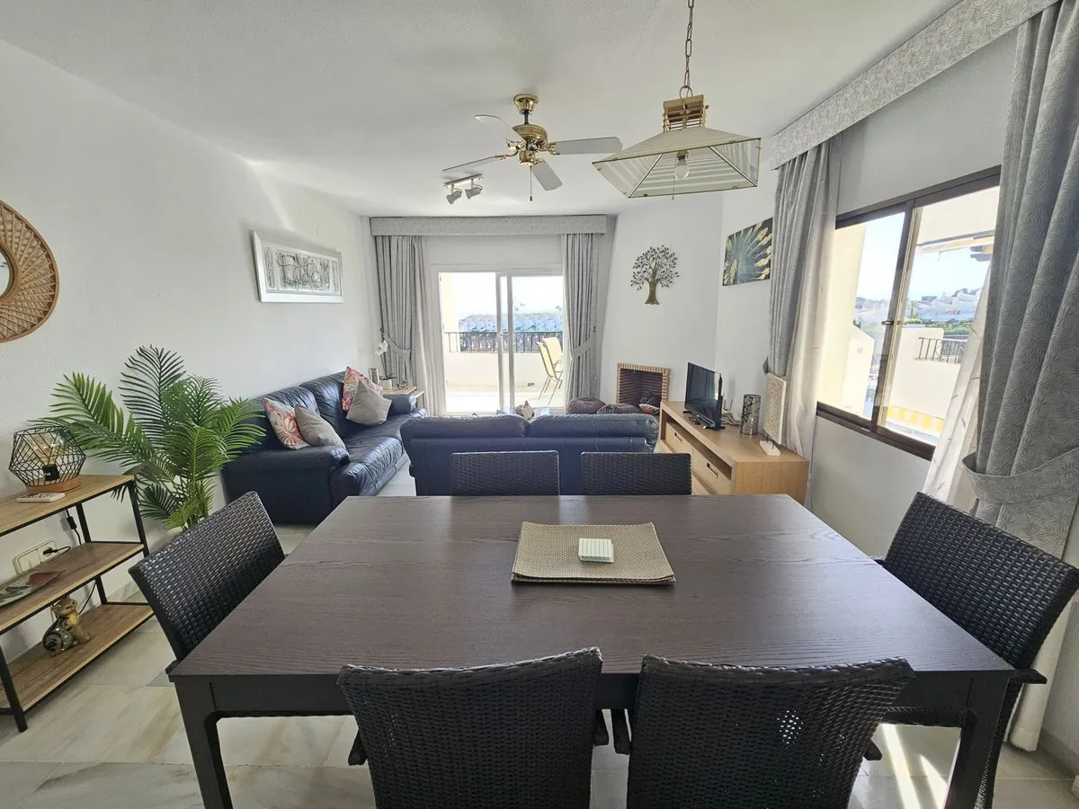 1fece291-3a37-41c2-b9d8-4e59d4f7e7f2