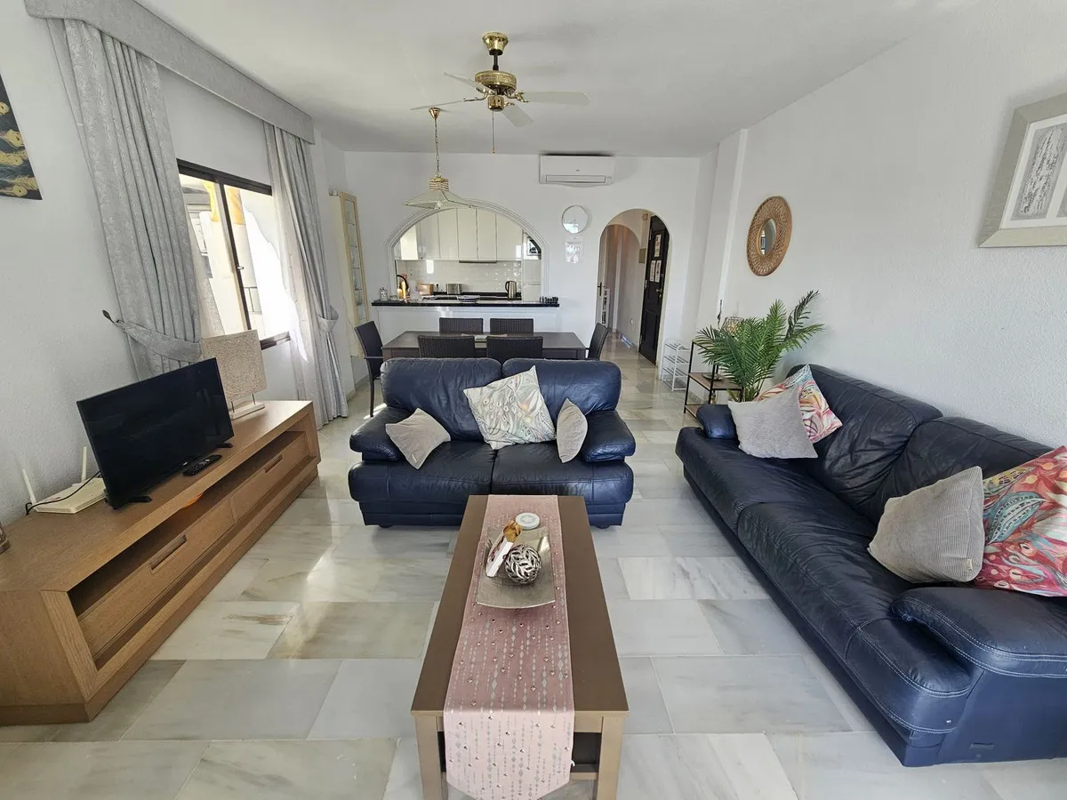 dec954ff-6117-4083-acd2-48ce7a2a7629