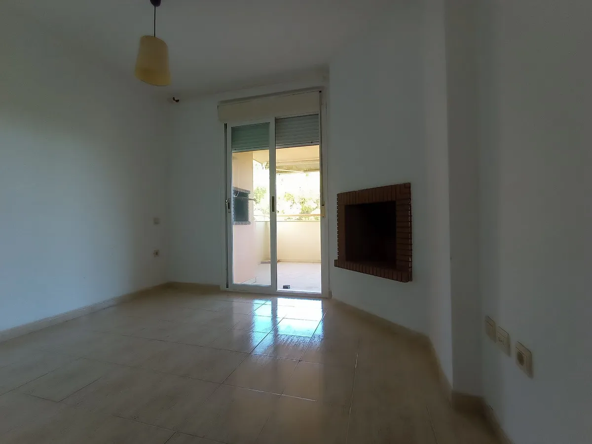 100b6442-fb5a-4e7f-8b67-4aec56808c93