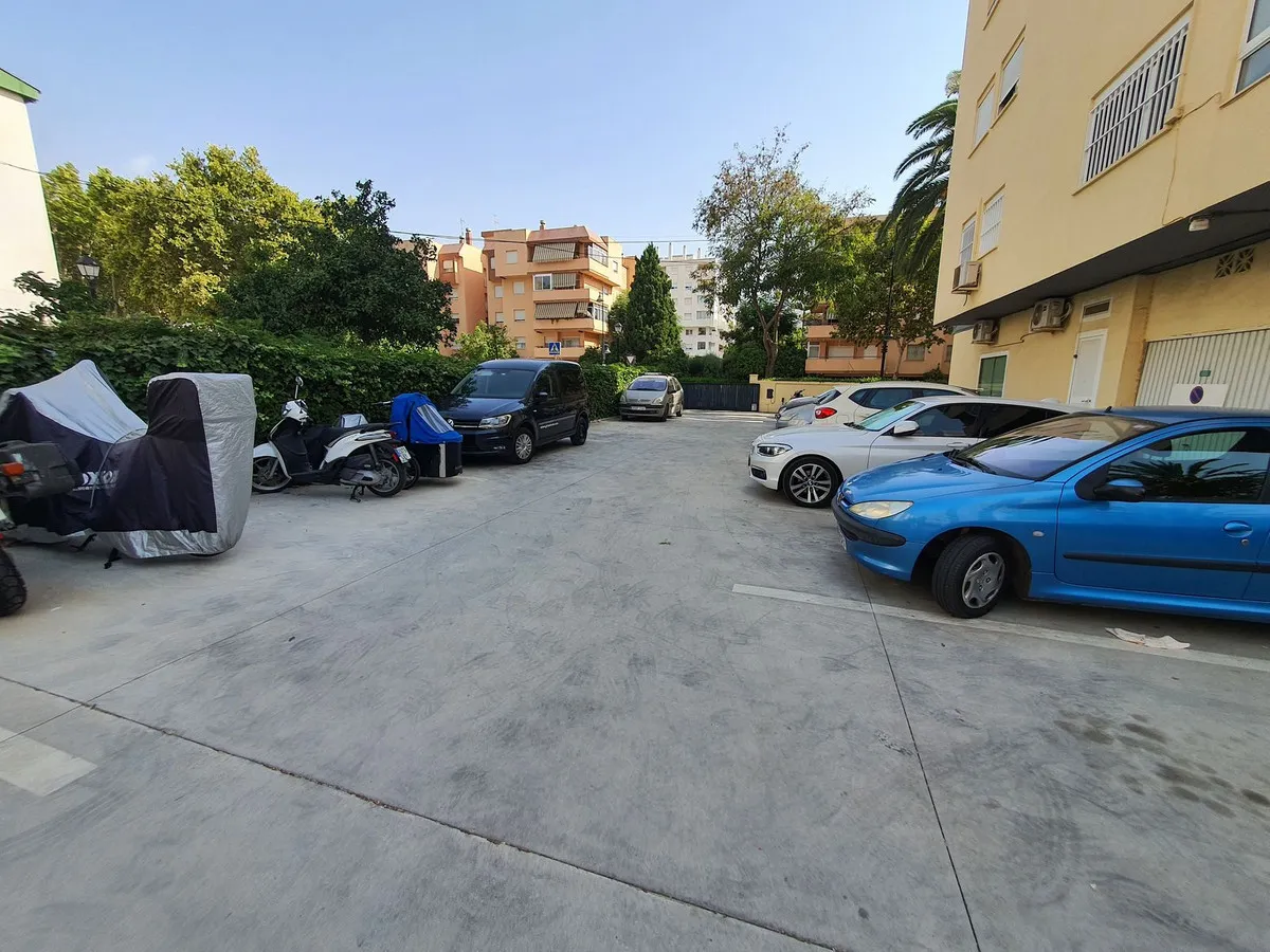 bab0b367-4509-42bc-9581-2bd889766cf5