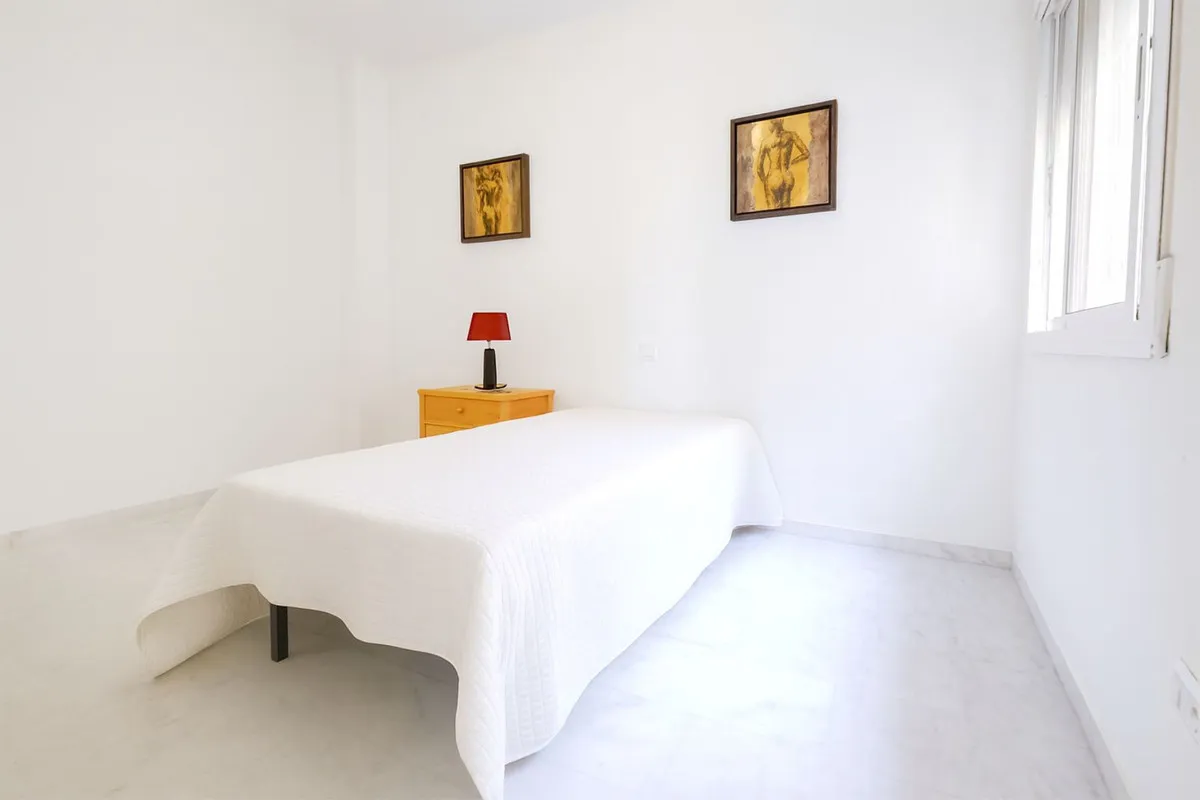 6abe77c7-598e-459d-966e-45db6084b7ac