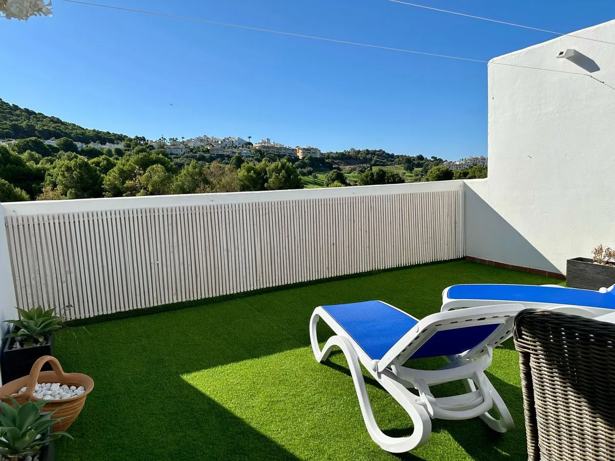 9c7b90a8-1a14-4a8e-8bac-a89584152bfc