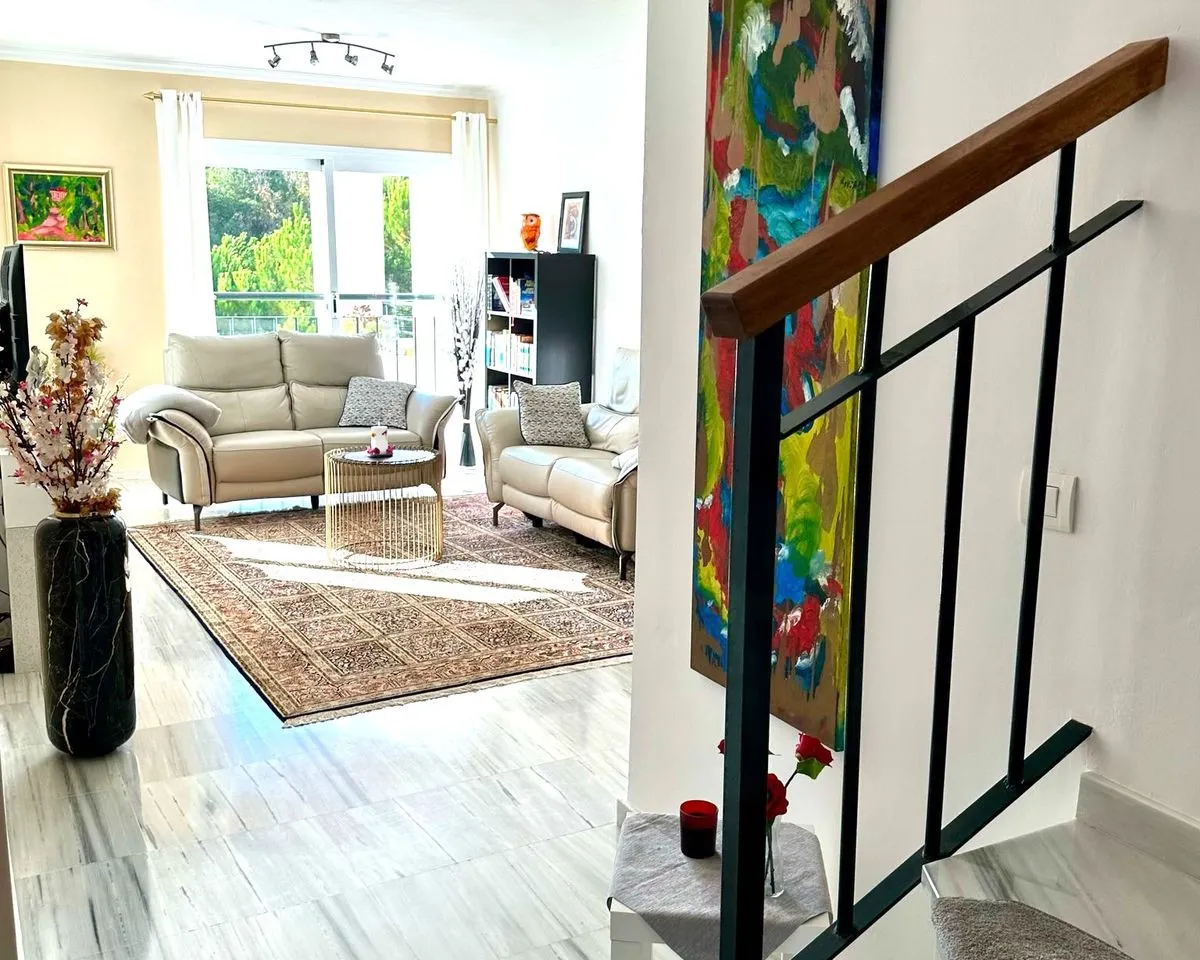 dfa1ccbe-c3a9-401f-a894-313f0949ca7f