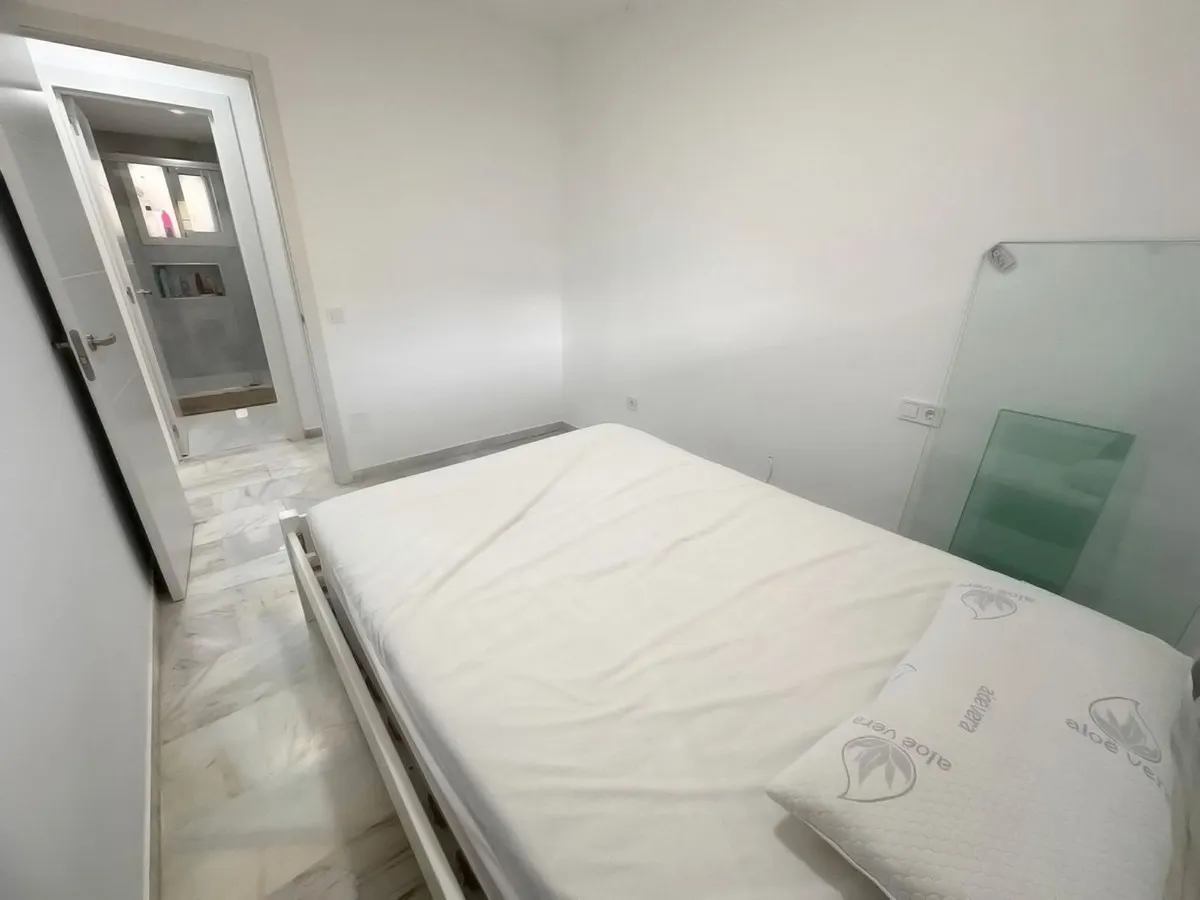 89373178-8e29-4d46-83da-80b80b12b8f0