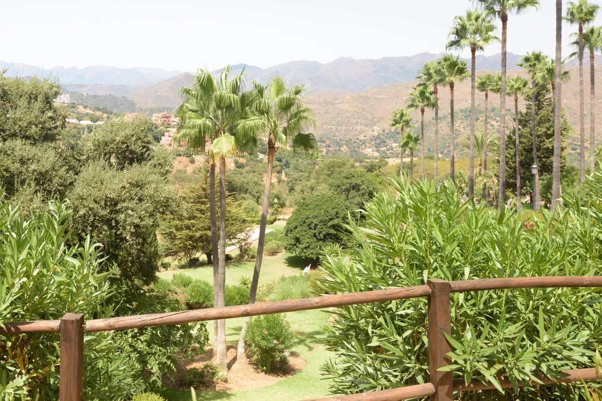 390d3940-6bba-4645-9198-44ddfbb6ece0