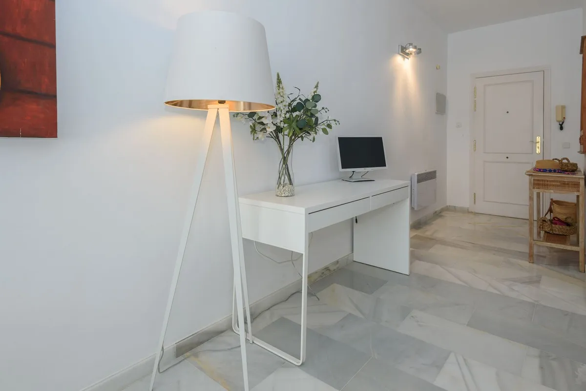 f0bc5511-37b2-427c-8dfc-2349430a7452