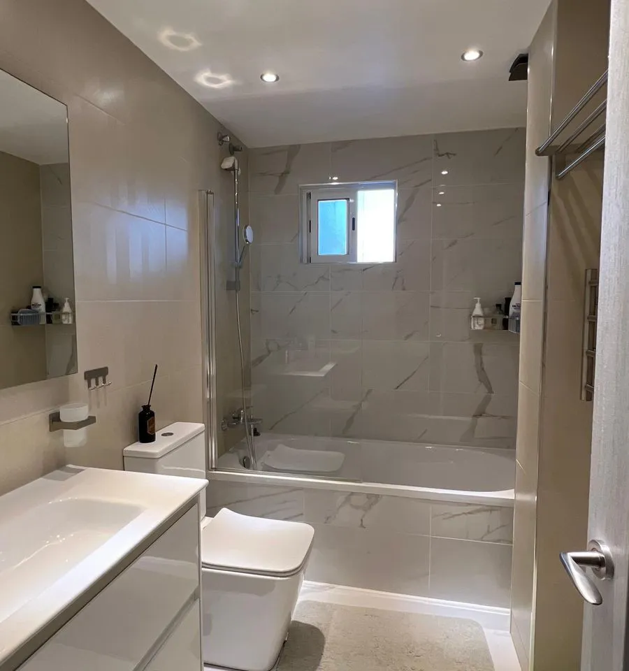 4b6c30e7-5d33-49e6-ba21-4cc0bc87c6f3