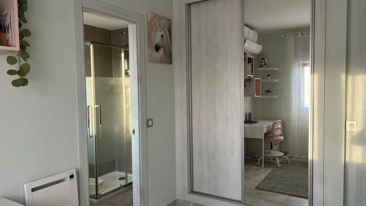 5ab9a864-be94-4f62-ba65-889dd0a30577