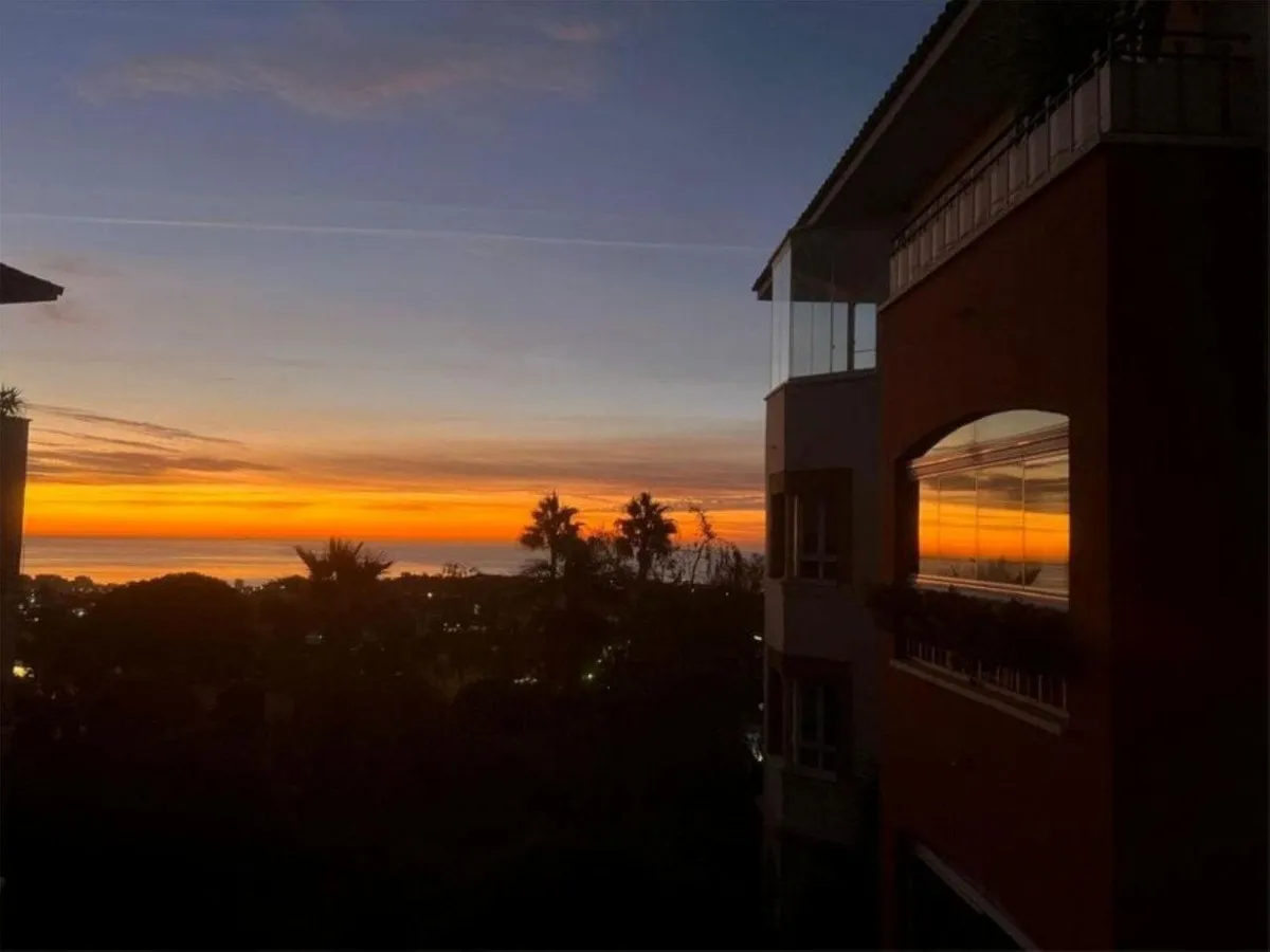 b9bedead-6933-453c-9ab6-28d98a7f51d1