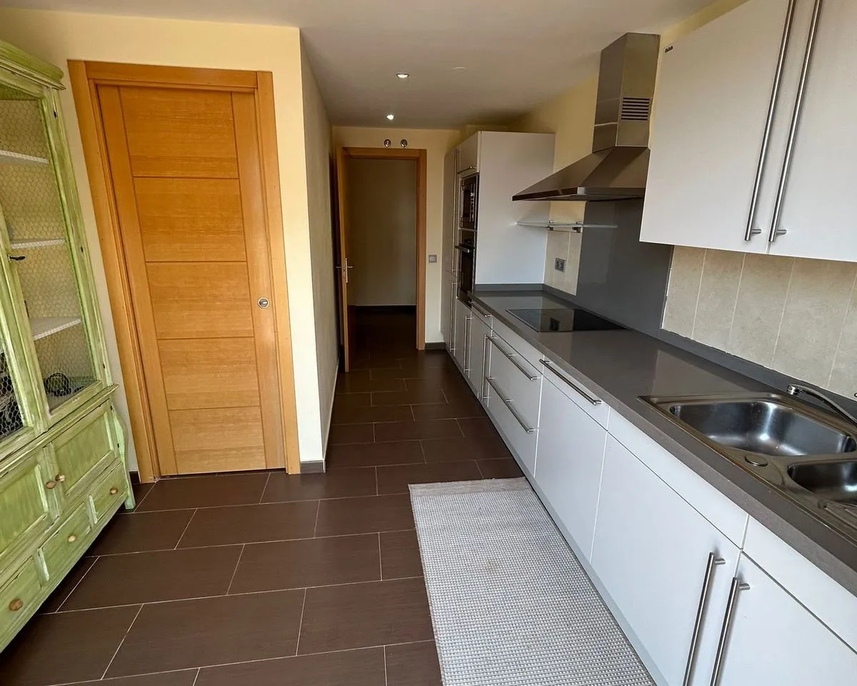 0b29af03-3406-44a0-9826-f728d5881c5d