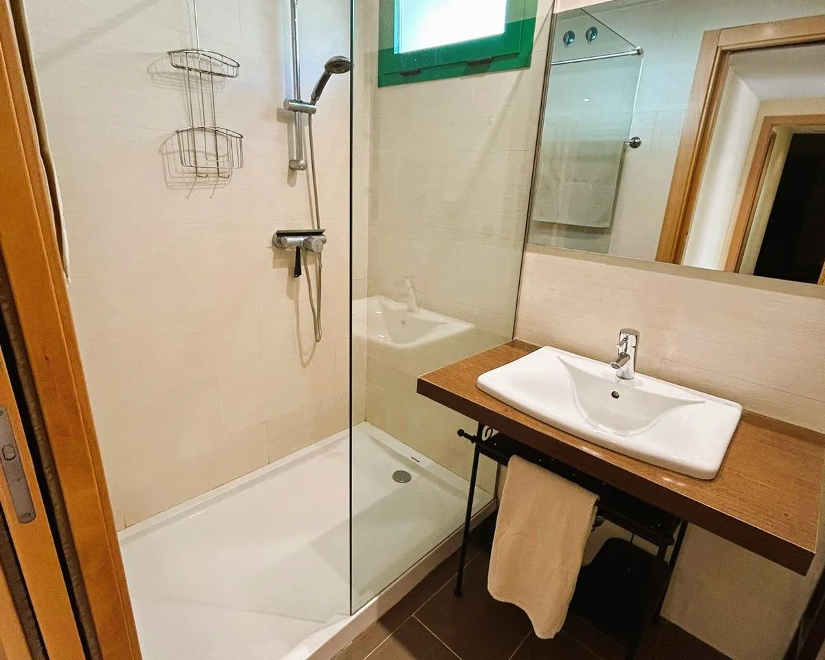 1600fdc4-ca05-41c3-b35f-f440d5e573a4