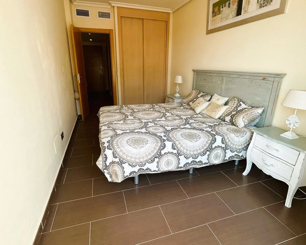 4008cdc3-8417-4e4d-99eb-28e2501b5c94