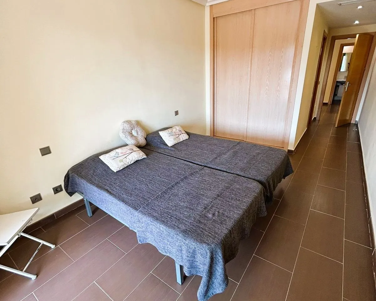 4440a776-ff25-480e-84f7-e860bb59be2e