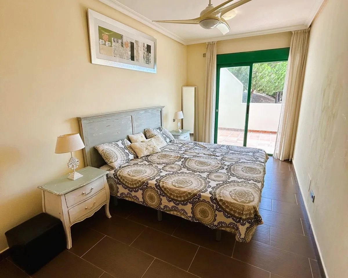 69736929-ae8c-40c6-9f19-5c23dddbeff7