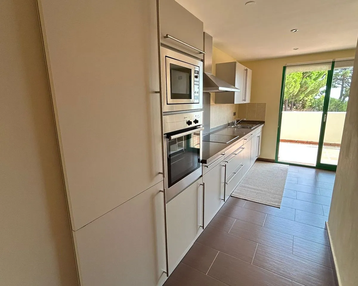 d7476718-0597-4919-914b-2d69b4950244