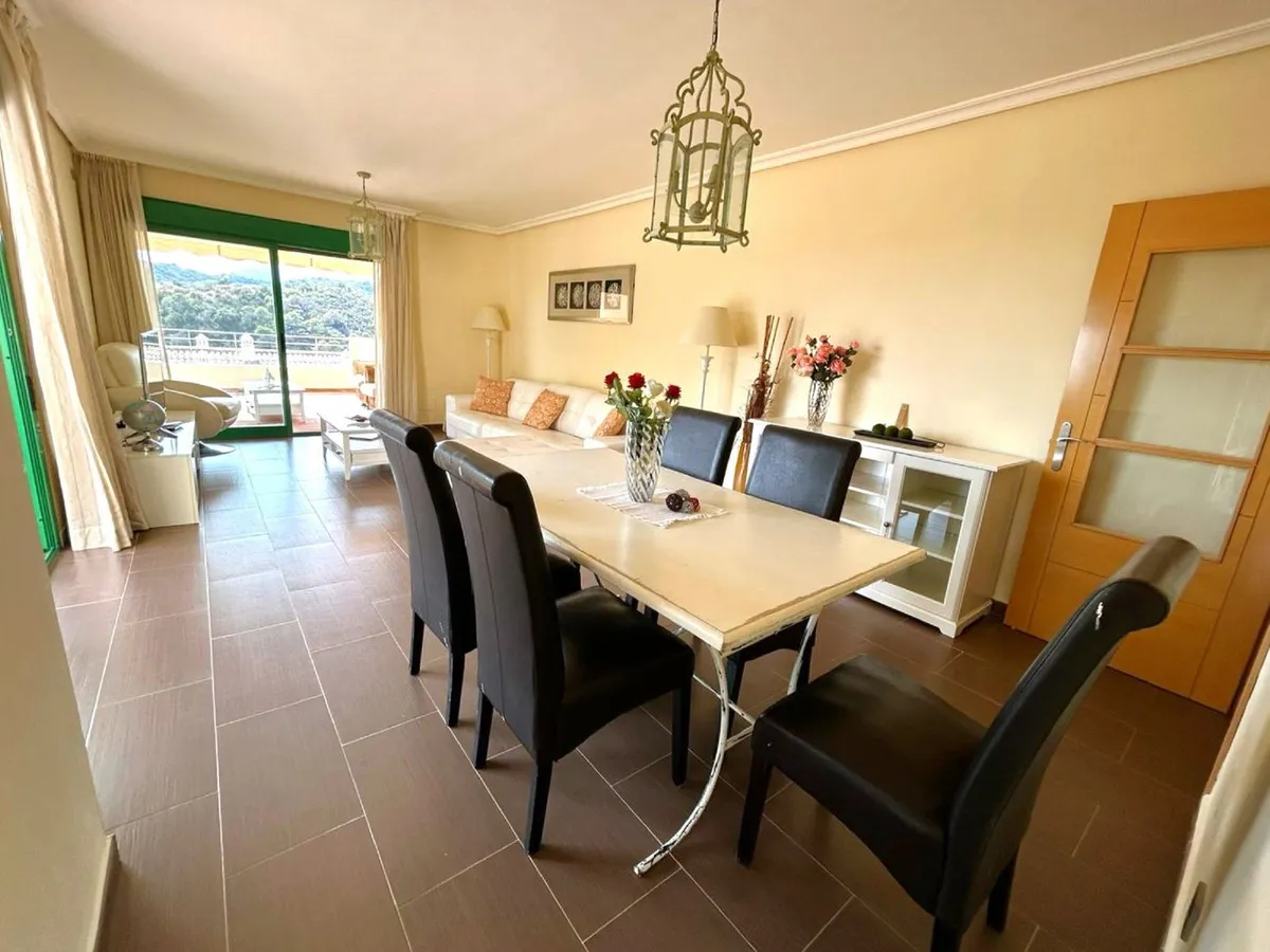 eb5a2eda-15f6-48f2-af18-876a1563318f