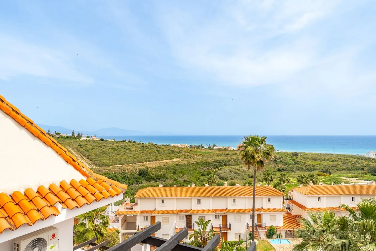 05944dde-fef0-448d-849a-4bd402fd8472