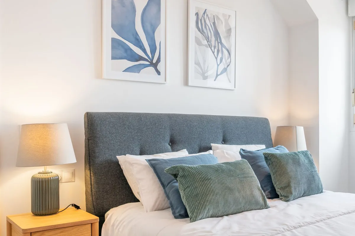 1fc38ec0-8216-4c5b-b42f-e82a8cf09f9c