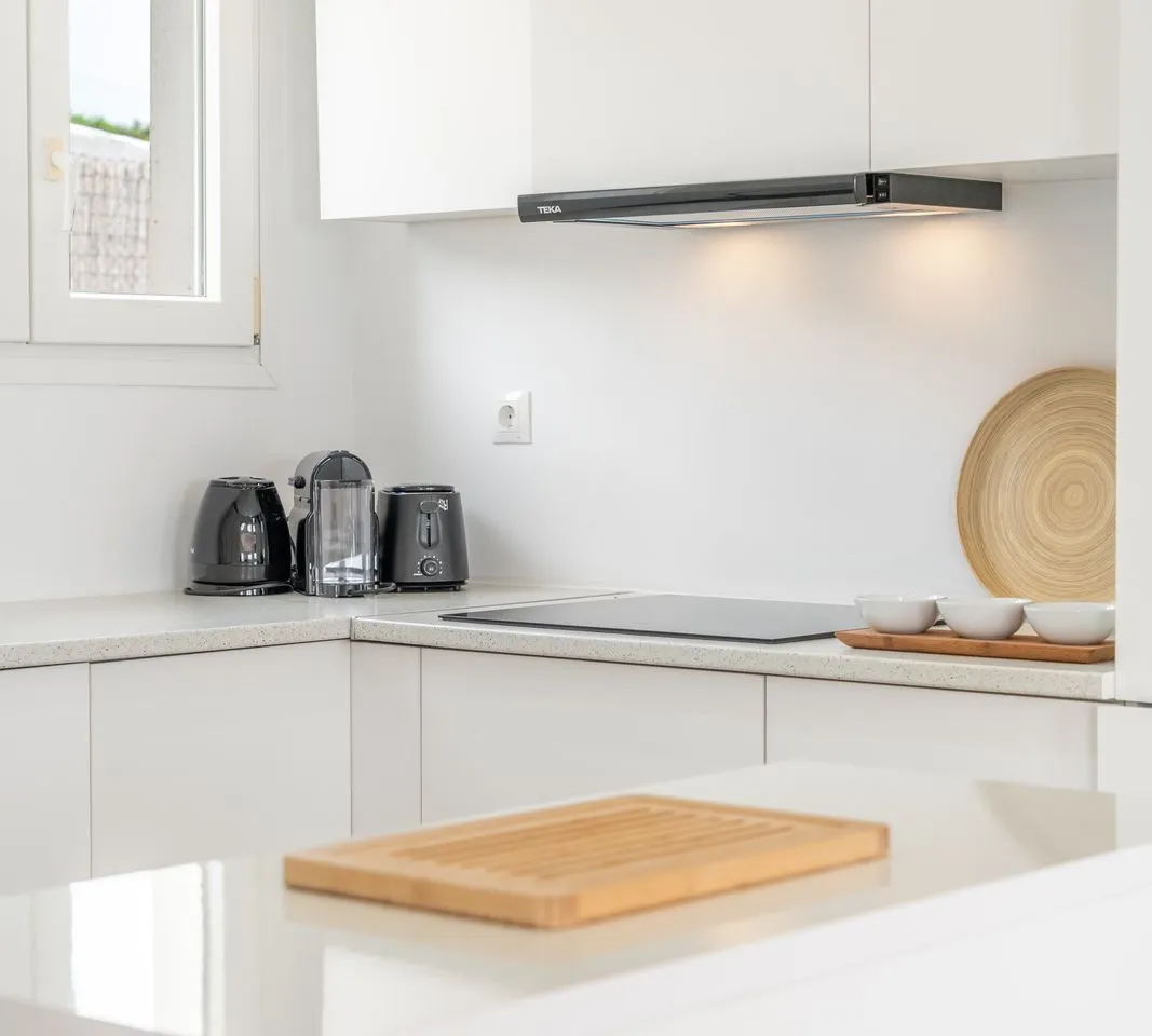 aebae09f-da27-4725-84ad-5b58d3a71833