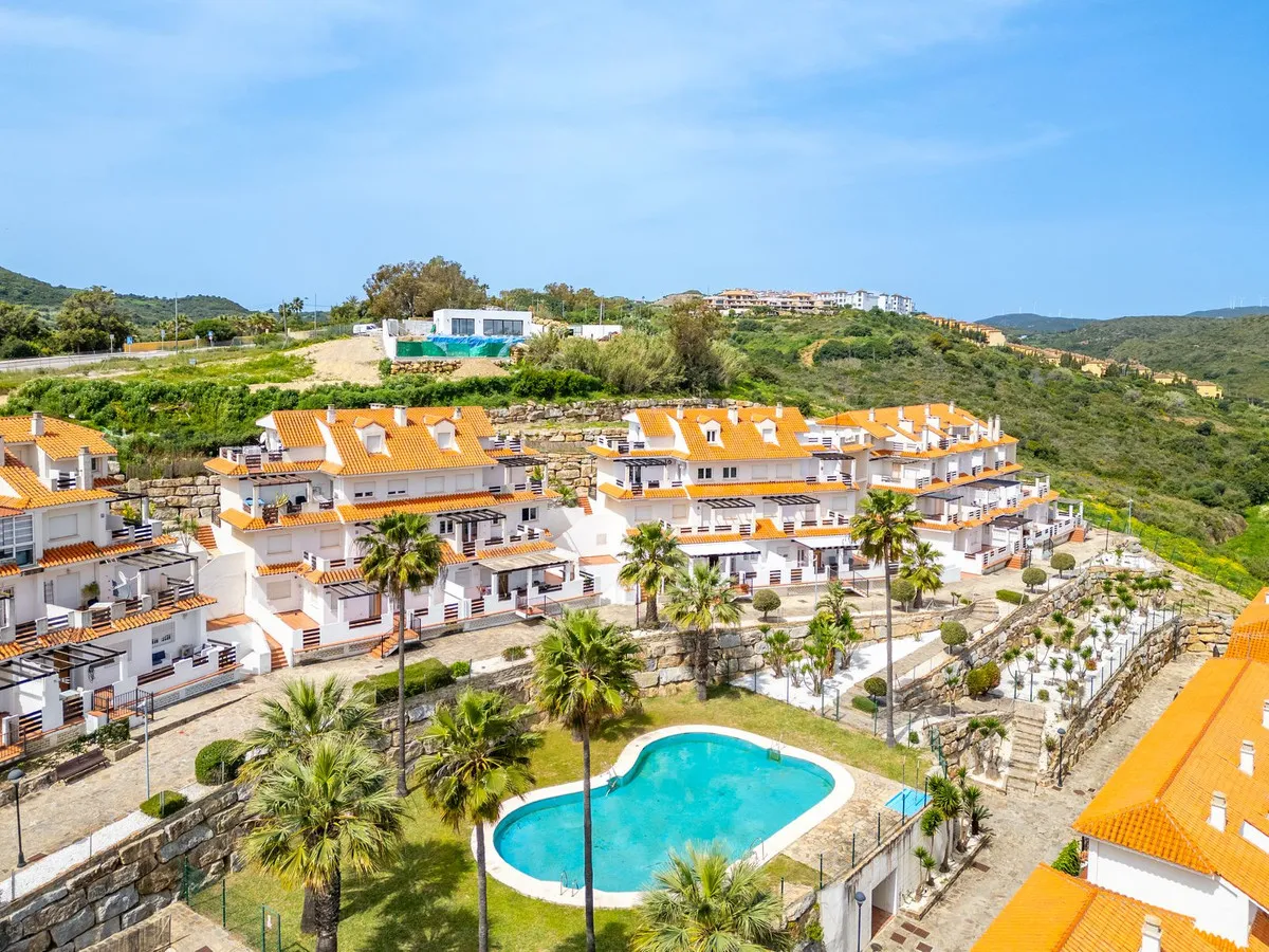 cae731bc-81f8-456b-9642-4b9b84fa28af