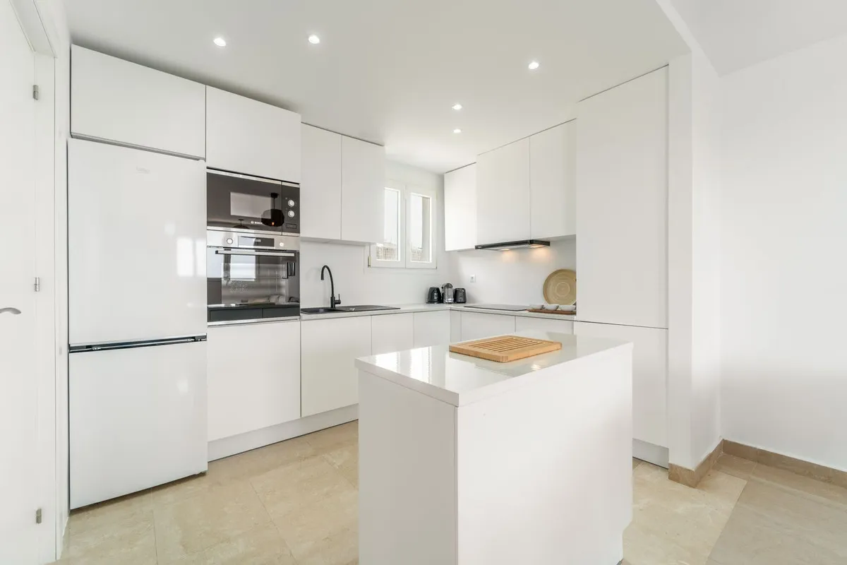 d29cb6a7-20d2-4331-962e-b4c6e858aa7a