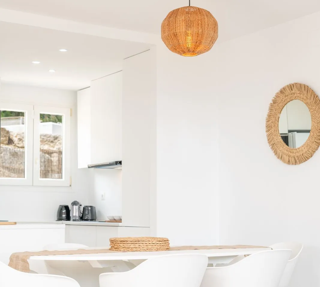 e698d60d-2af6-4893-a349-2001fea1418a