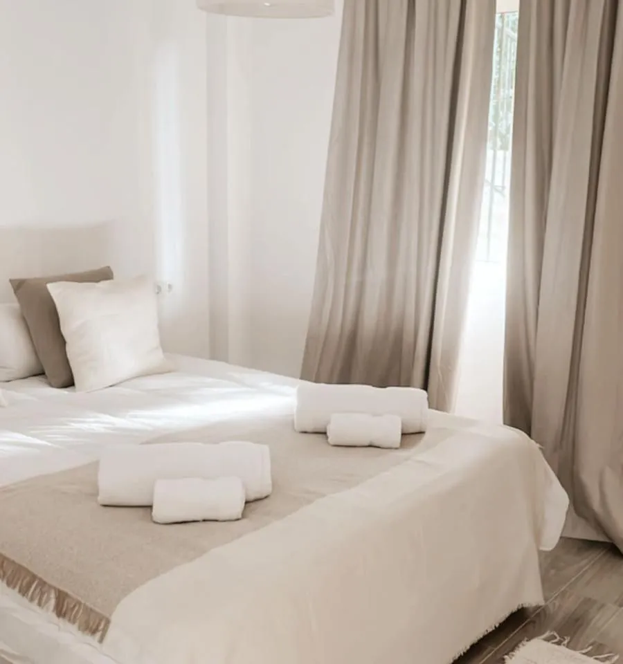 0a44f1ec-77bc-42f0-9cef-1c73f76d2dcd