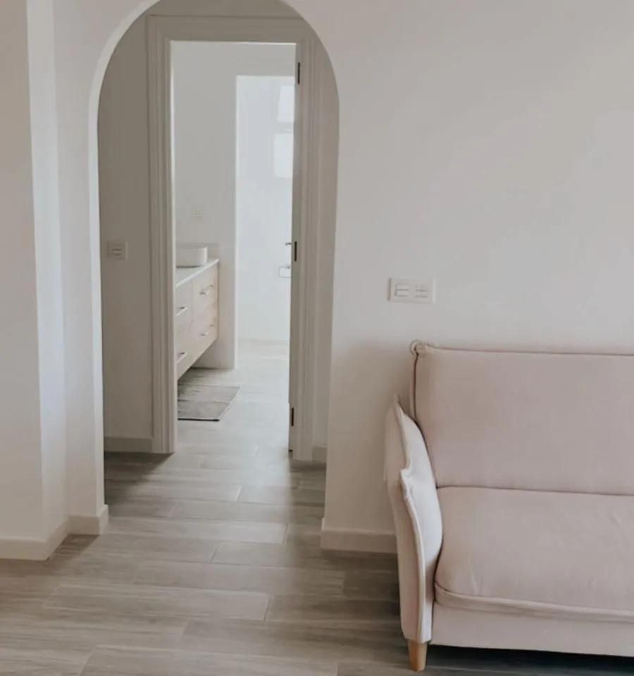 5dbde62a-f56a-4583-8e84-8643399299da