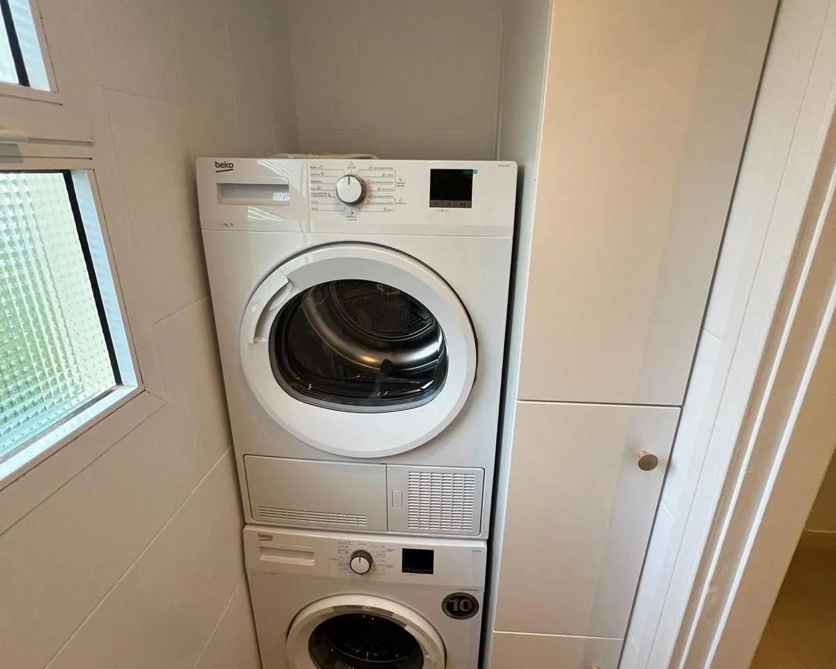 83577bad-c56a-43c0-8cbf-c8b6dcf1a6af