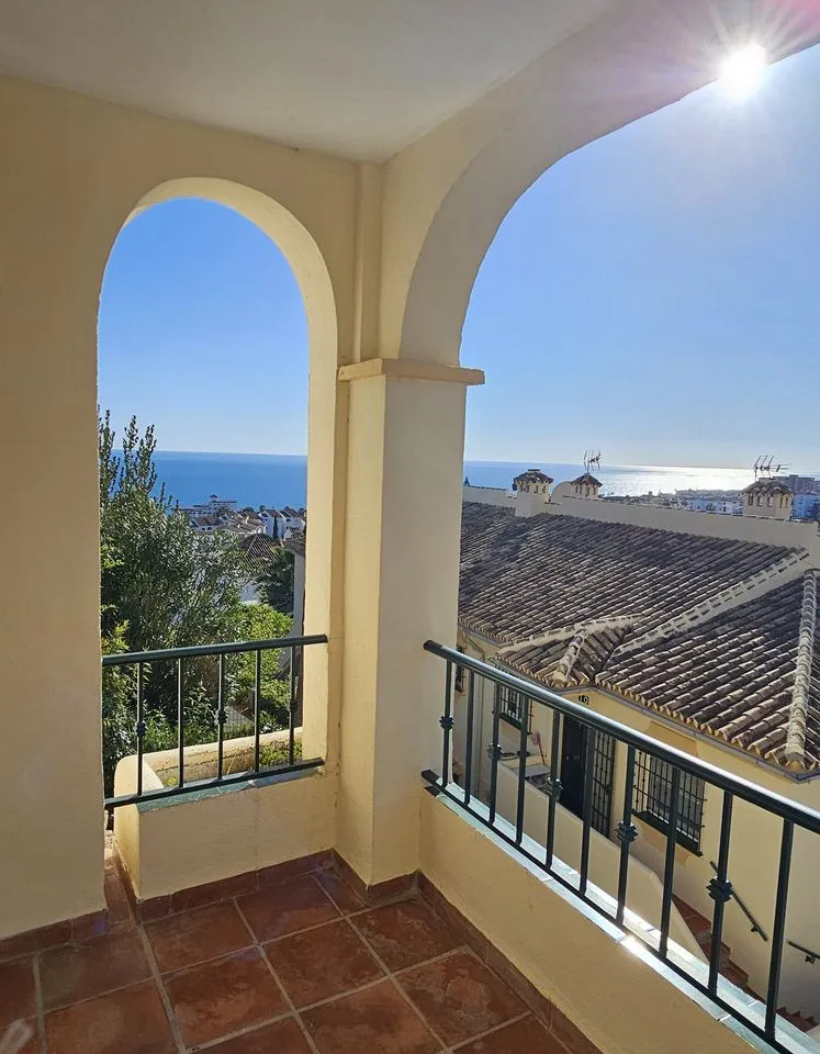 9d72e056-b278-4ad6-80af-8427d7b965b9