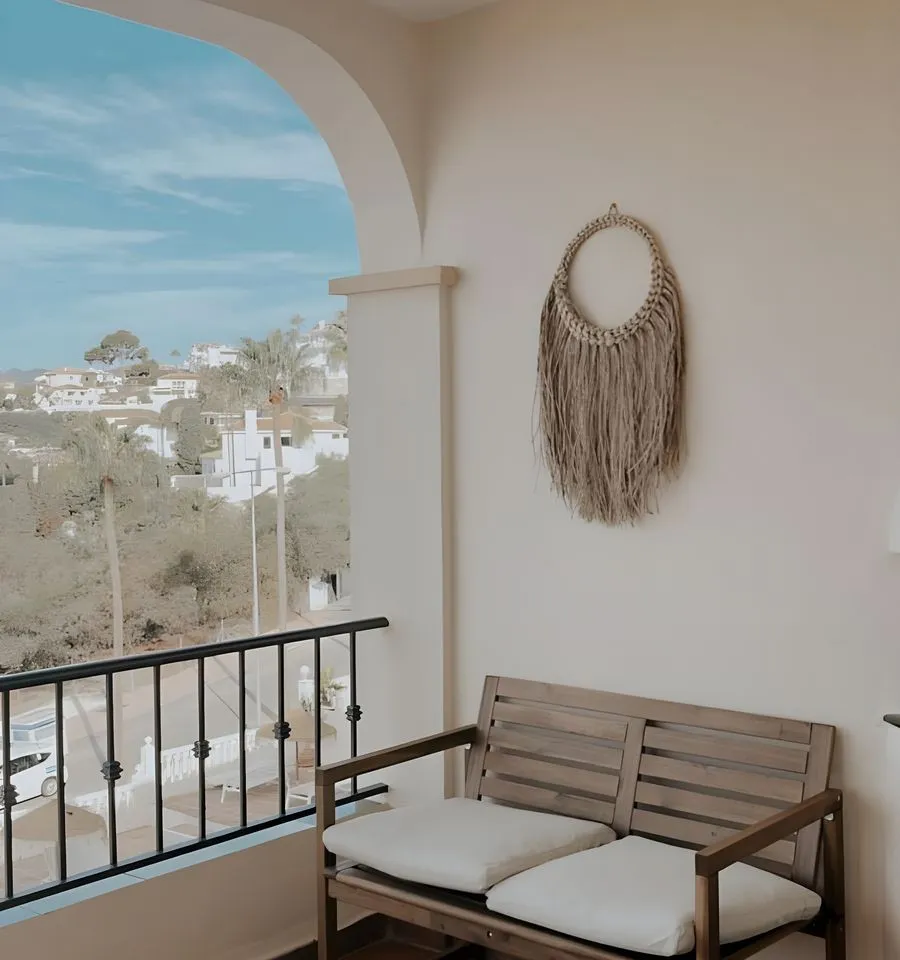 bd742bdb-421a-4d84-9c13-96832fe5d152