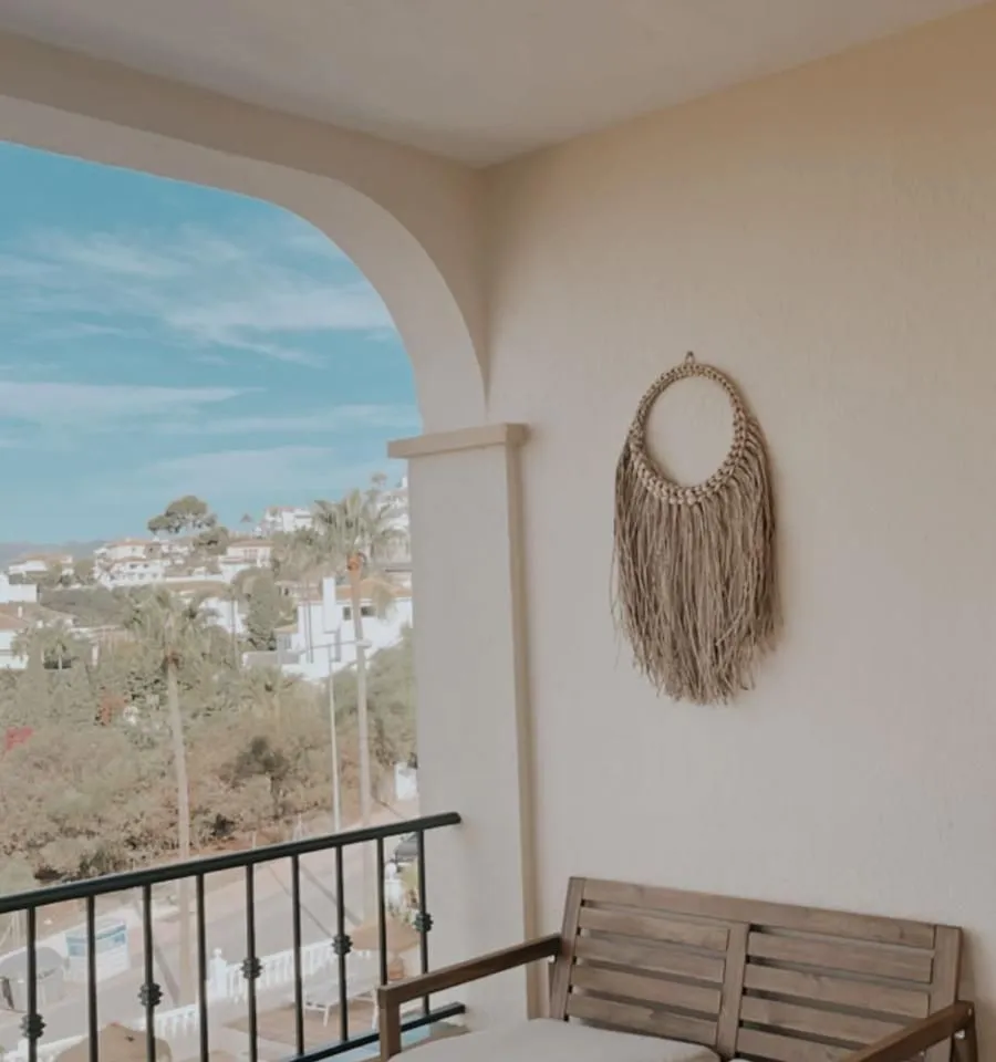 fc9aebe9-ce88-4792-bc9d-8a46d6792eca