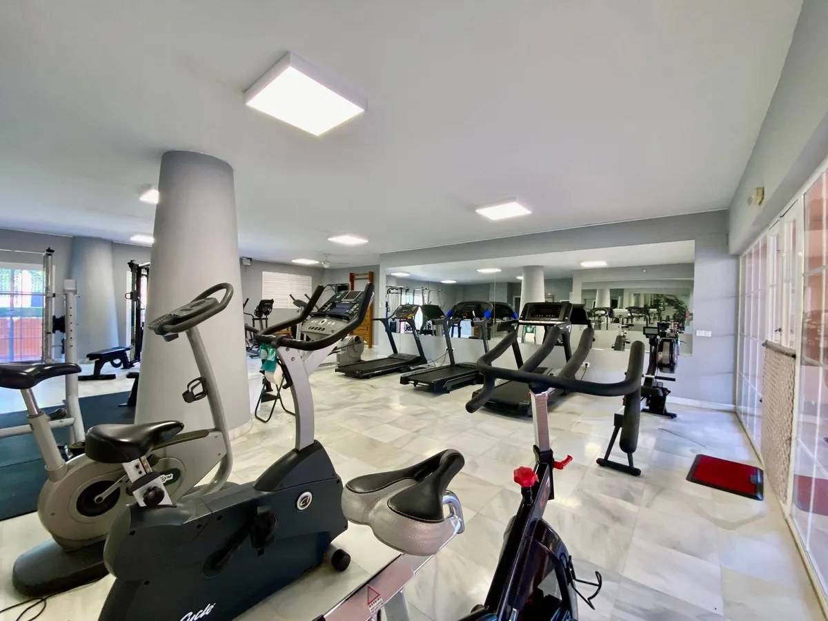 8ed08b5a-d991-458b-a4e1-180f6403eeac