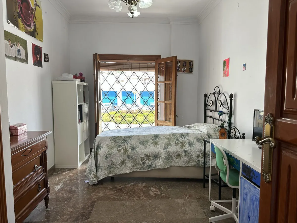 541e15e1-bc99-4871-a9c8-632c8b209f66