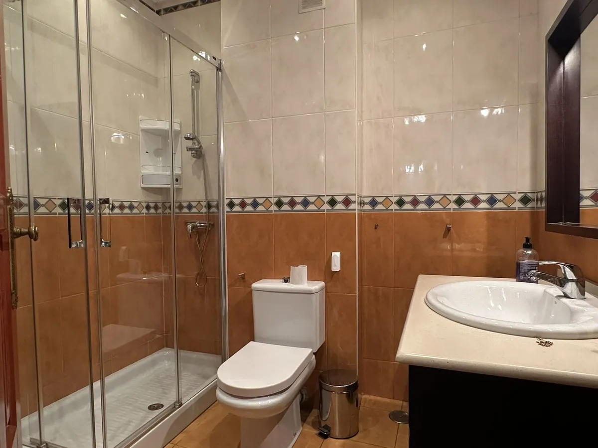 6682c666-aa2c-4ca6-ab97-4c85829b3363