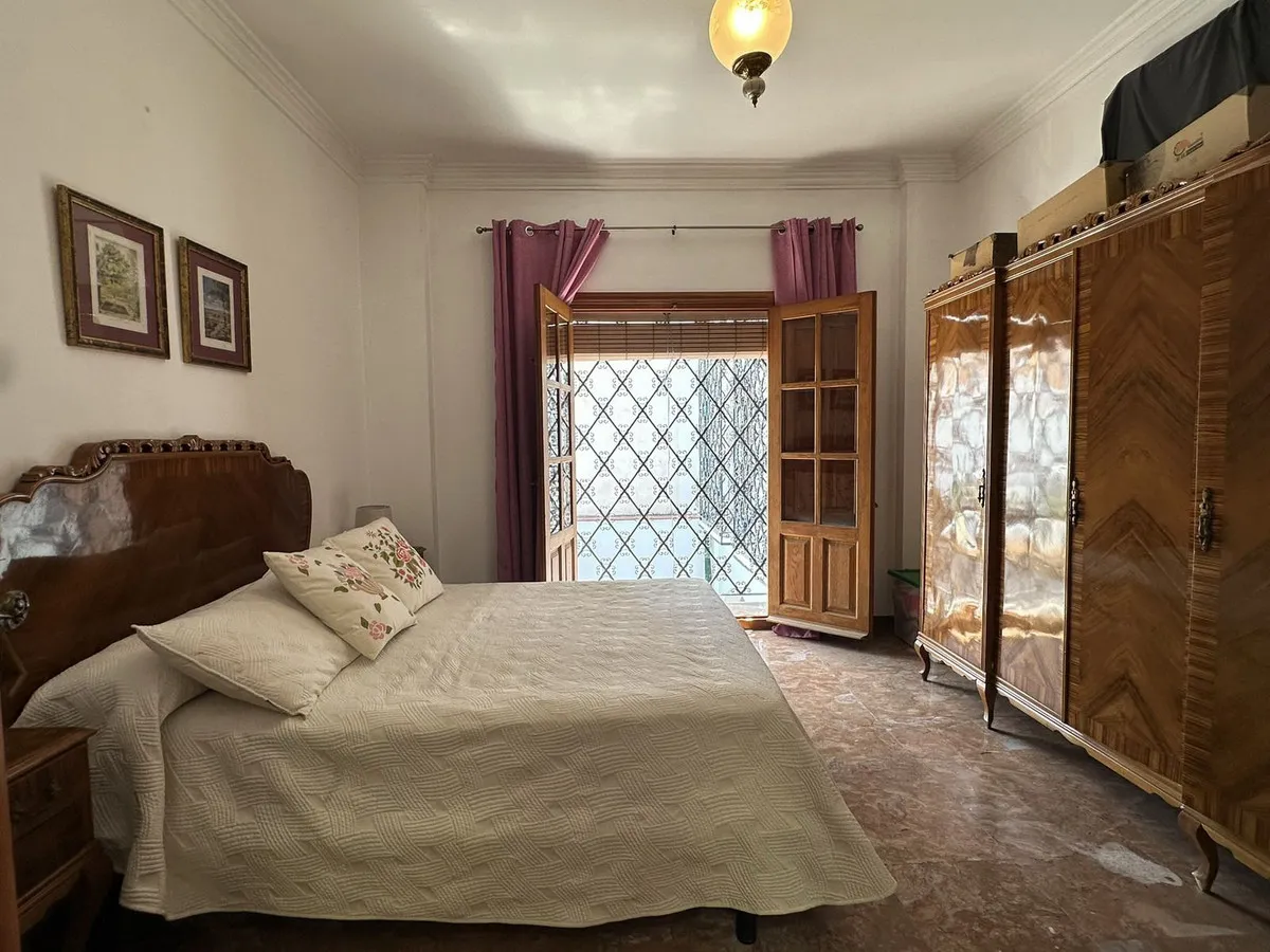 75b7b338-a83d-458f-b2b2-f76c40e91dd5