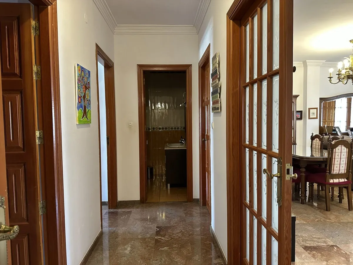 7b669f60-0f99-4ff2-880c-73395bfa1744