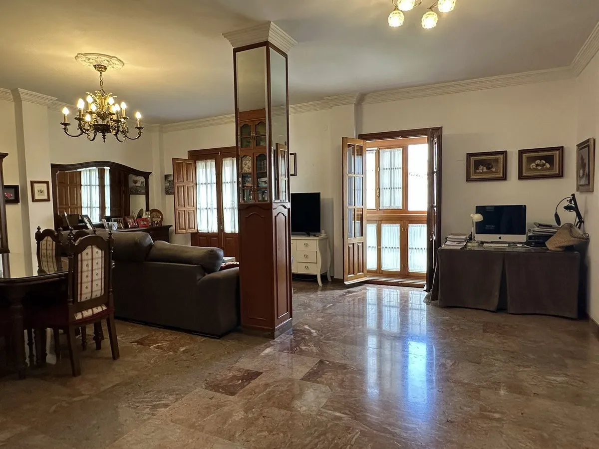 afee4d78-076e-45b9-802d-a523575ef1b9