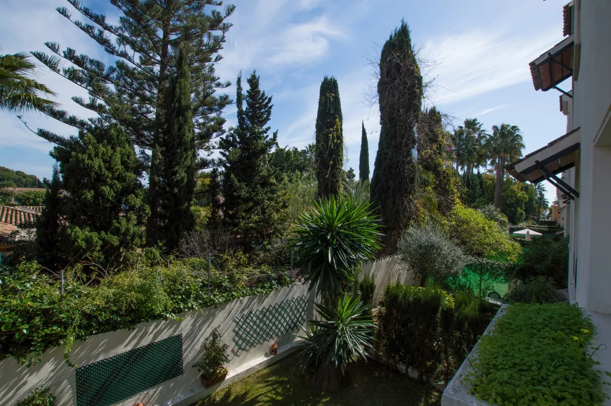 cb00e1f8-e835-4237-b429-0cdf5600320e