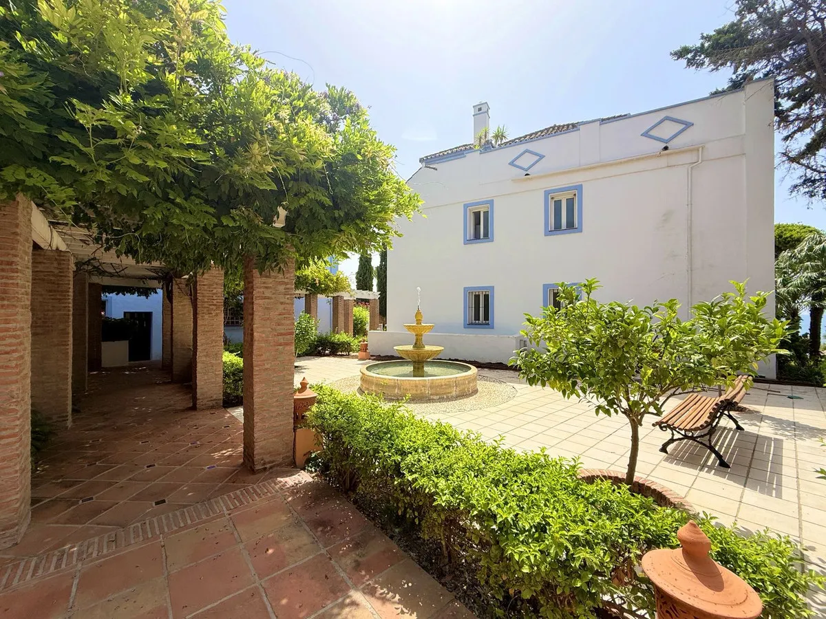 47b0079a-730b-48c2-8b59-67d96104f39b