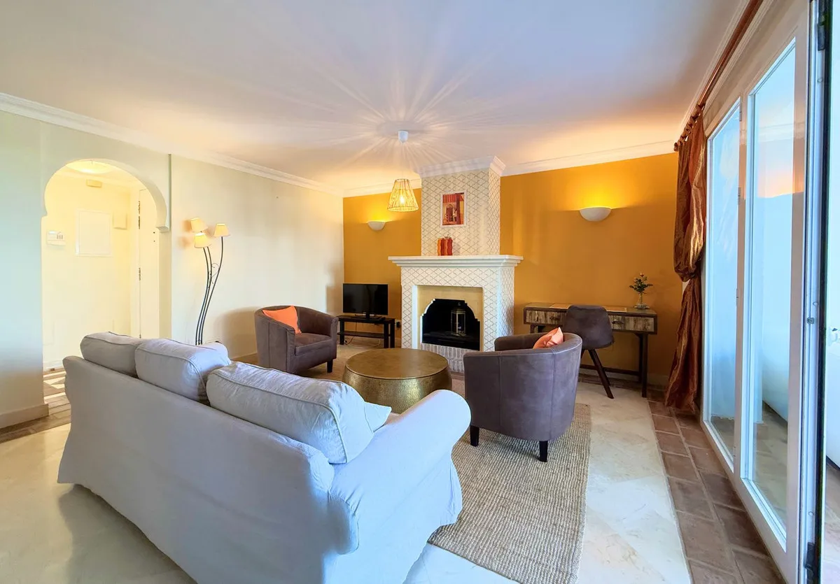 6df56149-097b-4eff-8253-f03c3cef430a