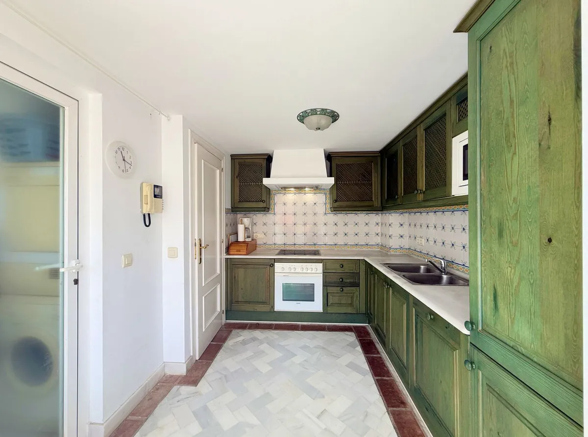 cb1d1eaf-176b-4889-a1d2-1dc540f19017