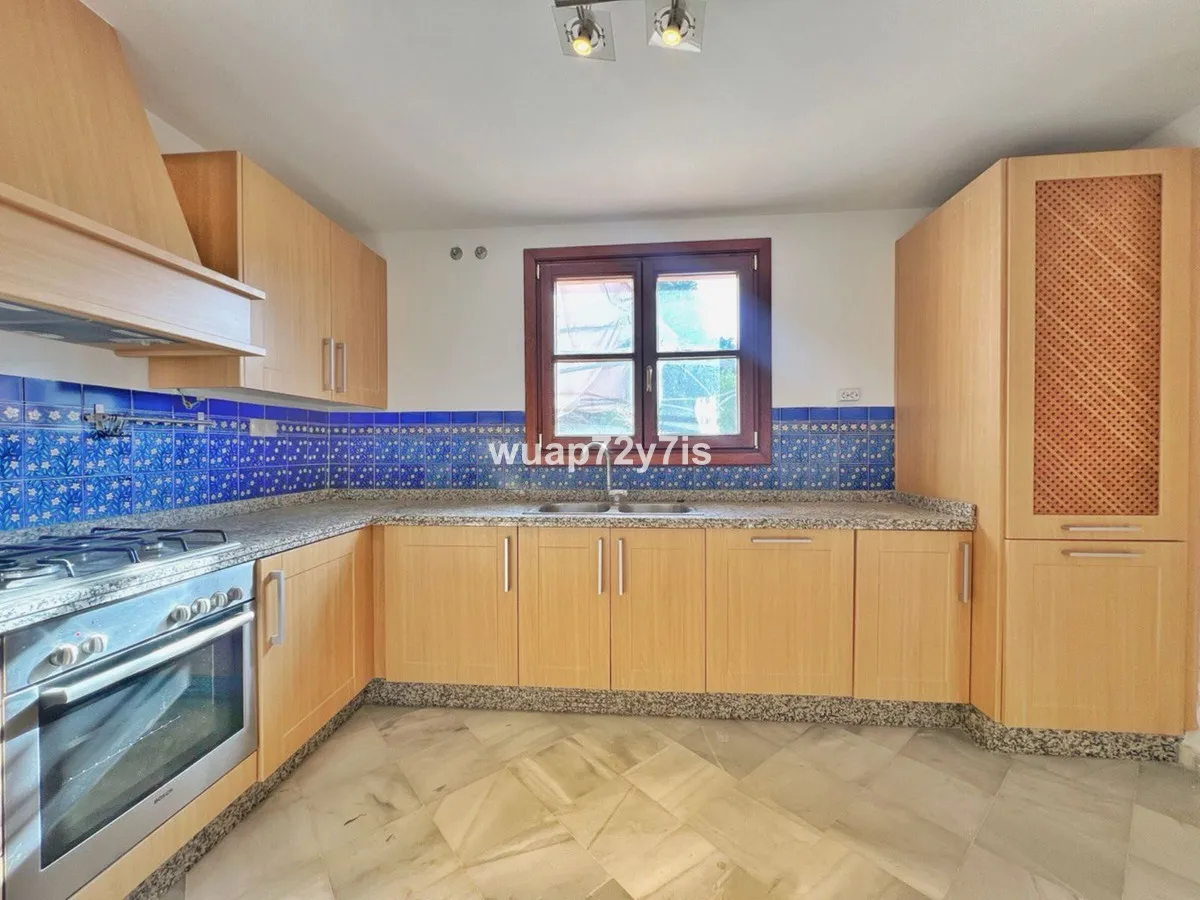 6797110a-dc61-4069-bdd8-ef0e911b0334