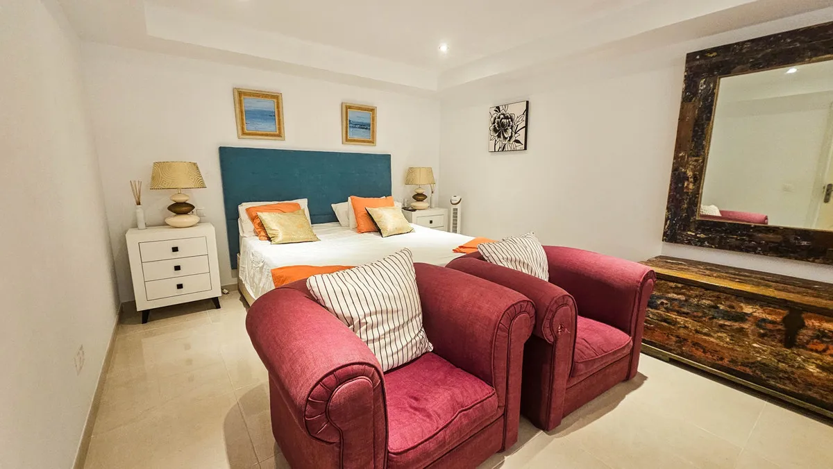 0689aeb1-a399-48e3-ba4e-38b30dfb1745