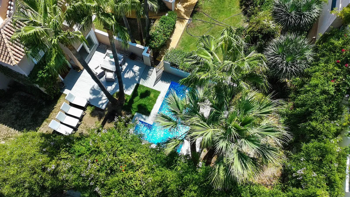 672bc08e-7438-4000-a7bd-df18691a130b