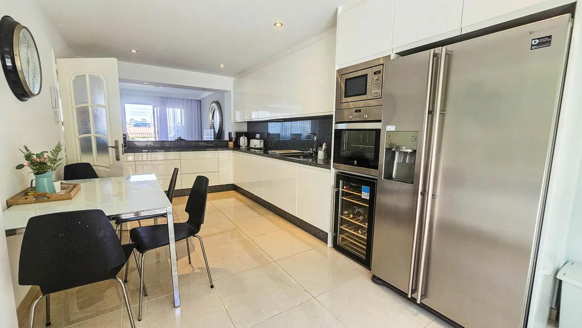 720f3e52-eefe-4b1c-b1c8-10332b516cc4