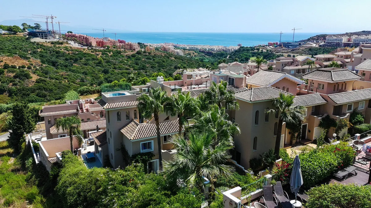 a7a4ac1a-f0c7-4e37-9ecc-8878930b81cf