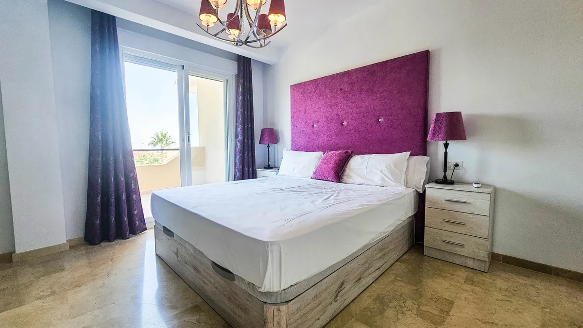 b05e3d5b-d071-4bc2-8723-3040fd738b3d