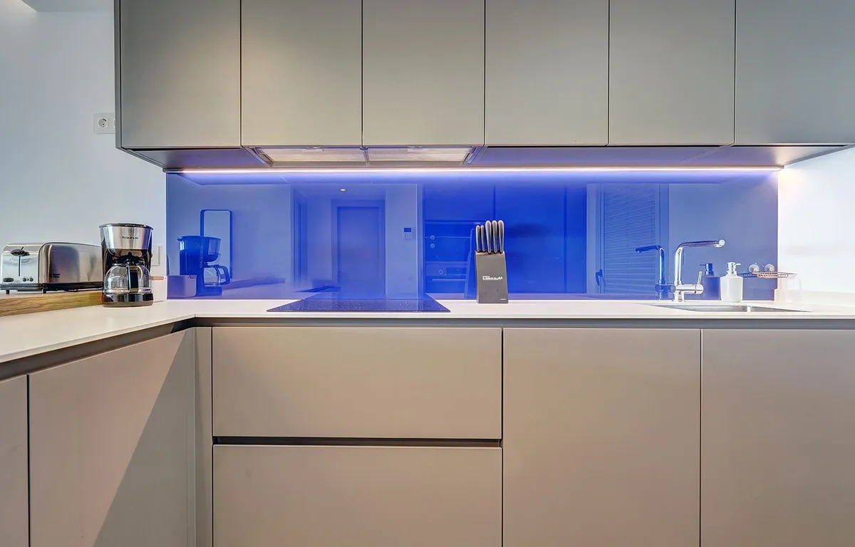 47d64086-d8ab-423f-99a0-359d4a723968